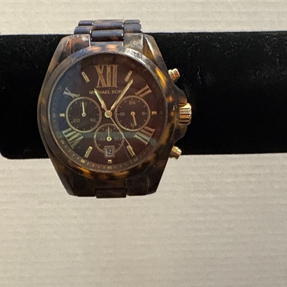 Michael Kors Brown Tortoise Watch with Gold Accents - Picture 1 of 2
